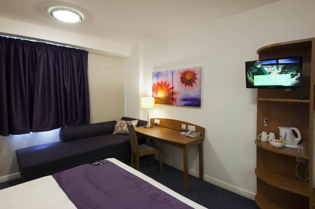 Premier Inn Stratford Upon Avon Waterways 외부 사진