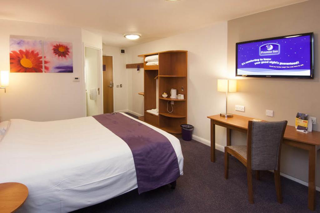Premier Inn Stratford Upon Avon Waterways 외부 사진