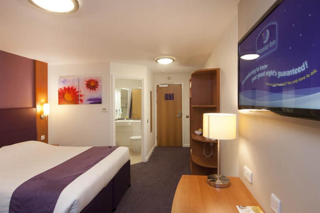 Premier Inn Stratford Upon Avon Waterways 외부 사진