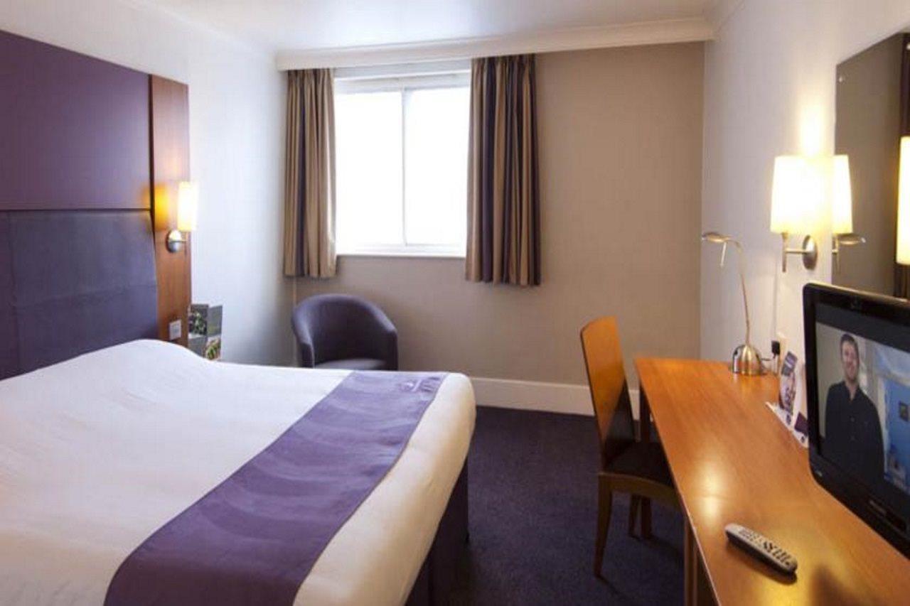 Premier Inn Stratford Upon Avon Waterways 외부 사진