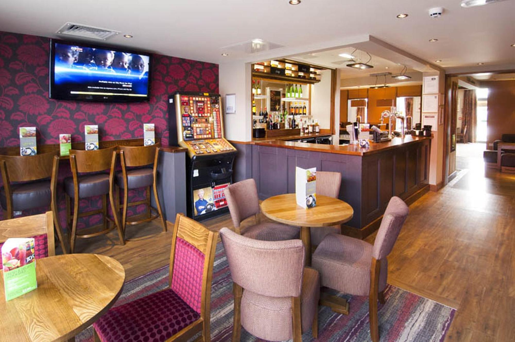 Premier Inn Stratford Upon Avon Waterways 외부 사진