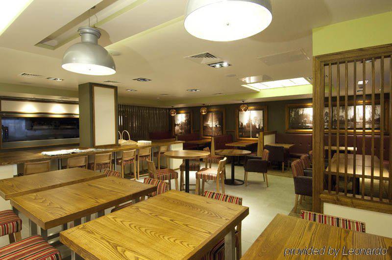 Premier Inn Stratford Upon Avon Waterways 외부 사진