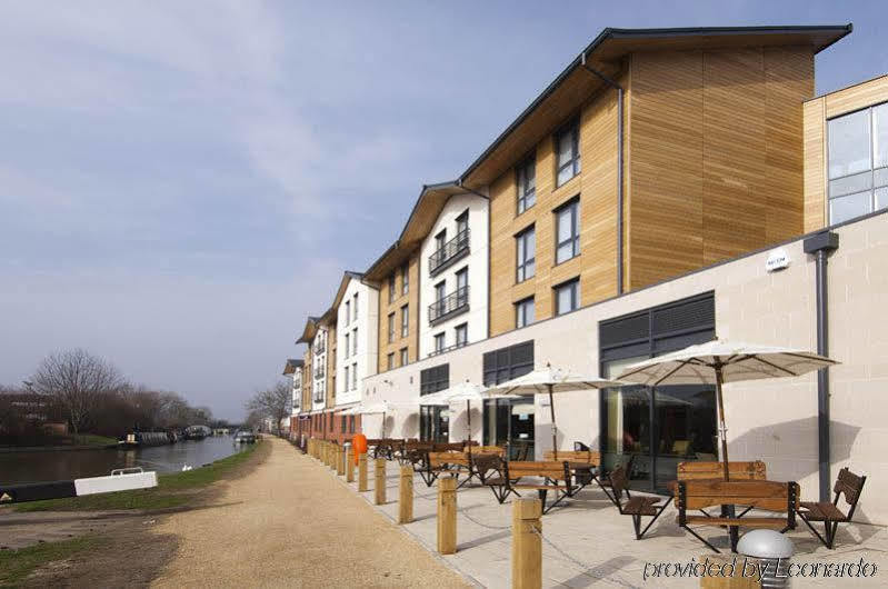 Premier Inn Stratford Upon Avon Waterways 외부 사진